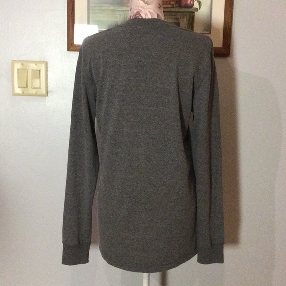 Basic Editions Gray T-Shirt - Picture 2 of 5